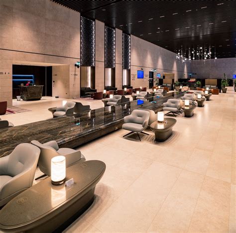 qatar airways dior lounge